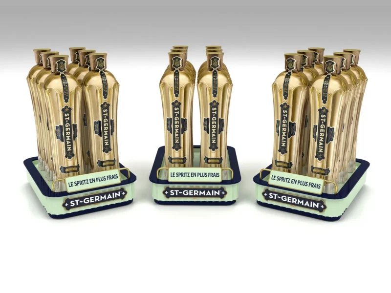 St-Germain · podiums de présentation Le Spritz en plus frais